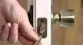 City Locksmith Store Los Angeles, CA 310-819-4224 - 16-Emergency-Locksmith-Opening